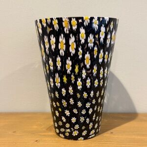 Black Floral Daisy Glass Vase with White and Yellow Accents